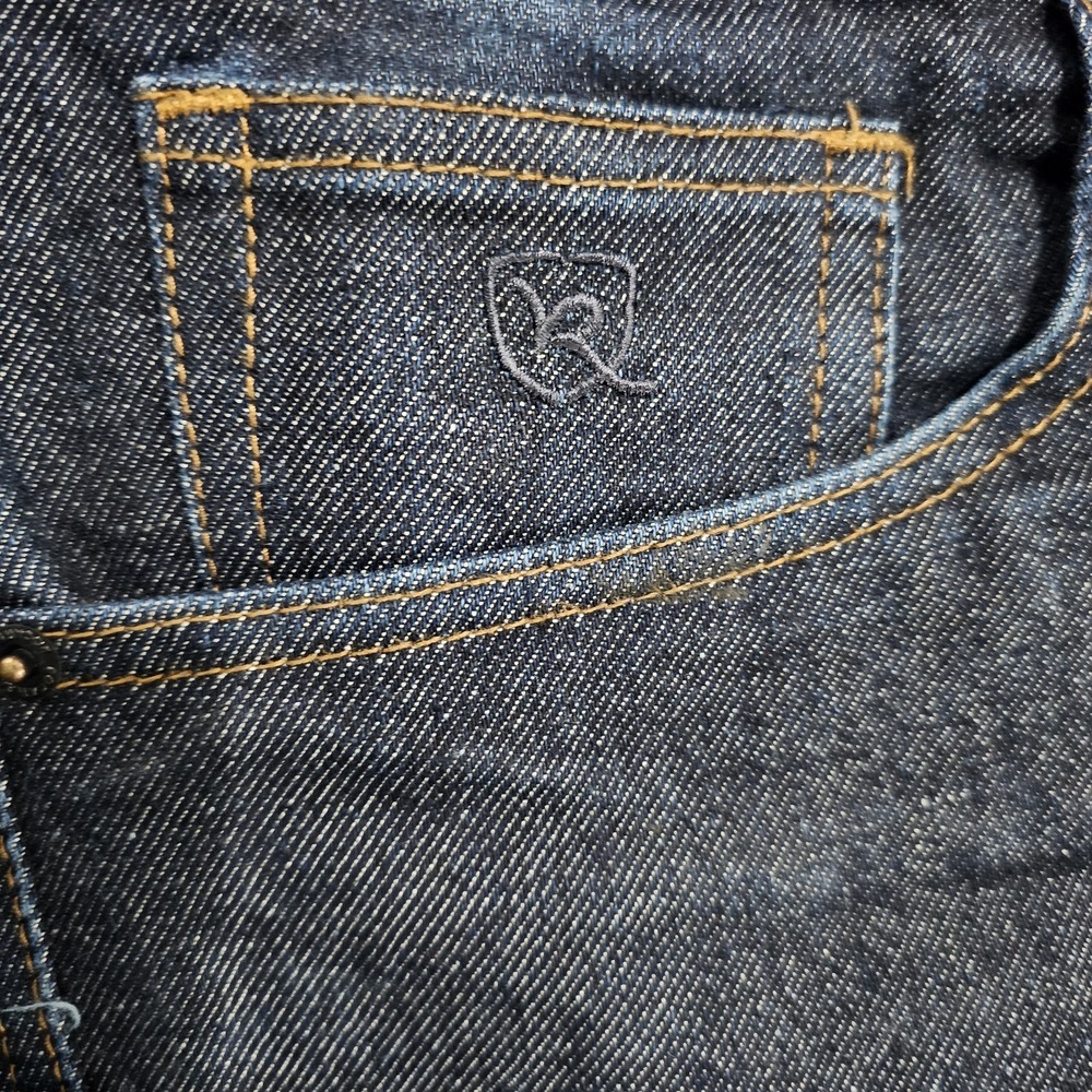 ROCAWEAR Men's Classic Fit Dark Wash Denim Jeans W42 L32 - Picture 6 of 8